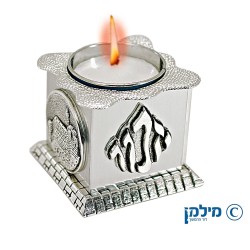 נר עם סמל בהתאמה