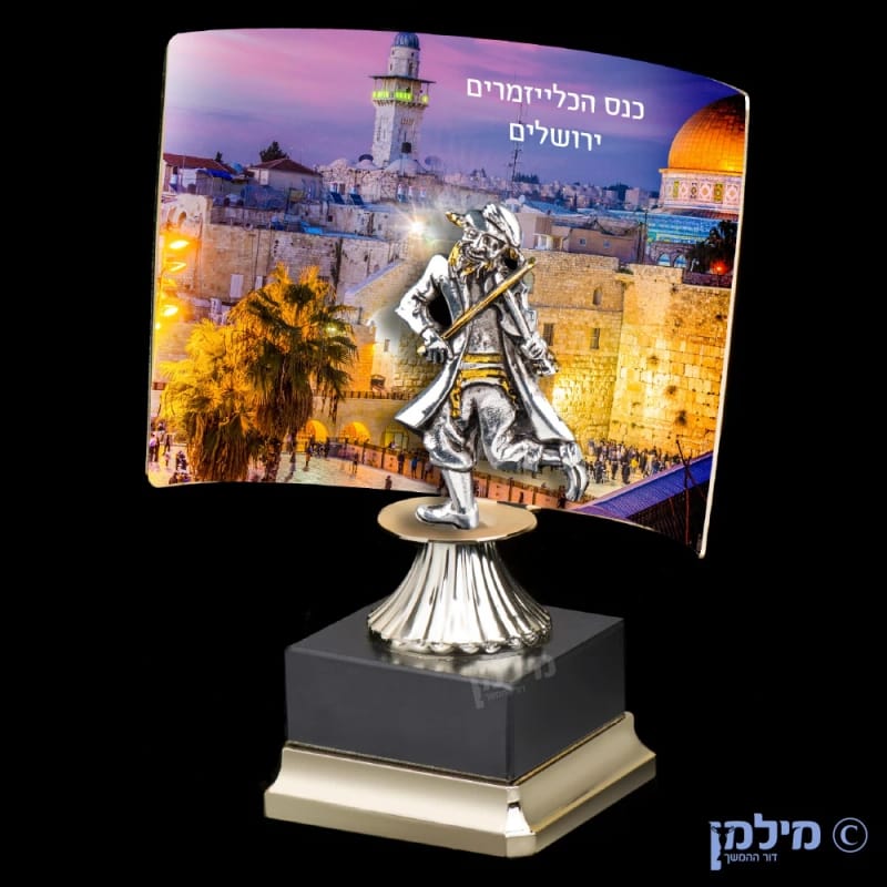 מגן הוקרה דגם "אנטיוכוס" מעוגל עם פסלון