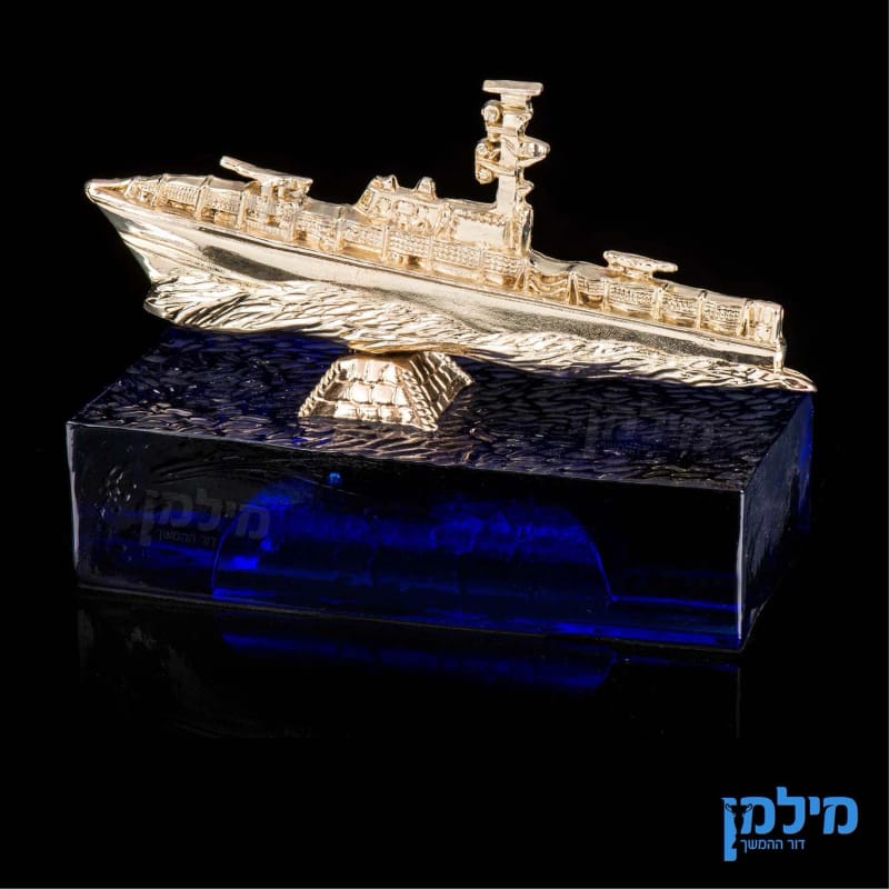 פסלון חיל הים סופר דבורה סימן 3
