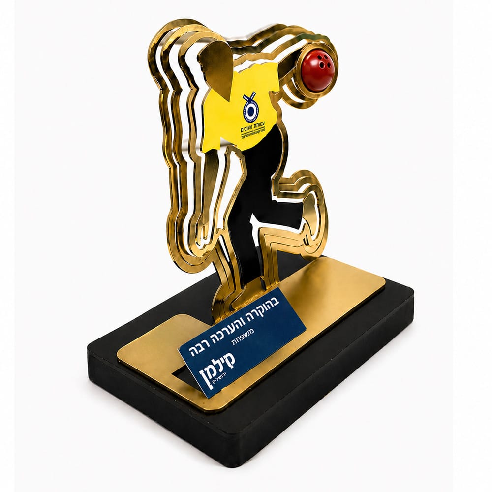 פסלון באולינג עם חליפה בהתאמה אישית